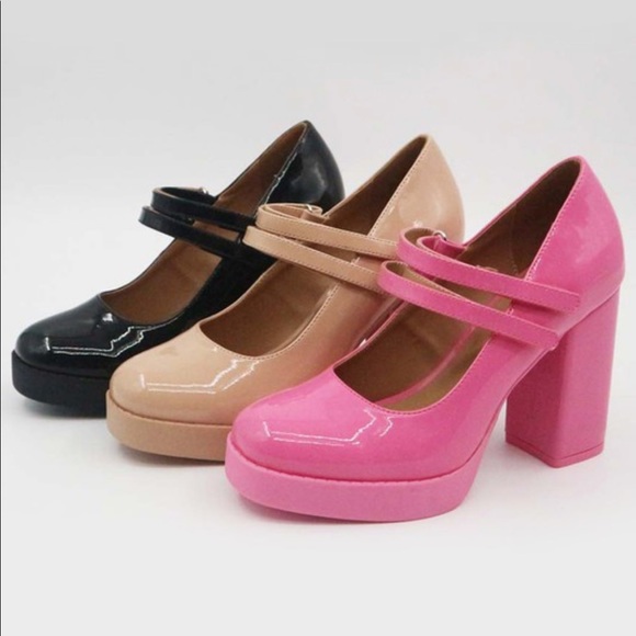 Black Patent Dual Strap Mary Jane Platform Chunky Pumps - Picture 5 of 11